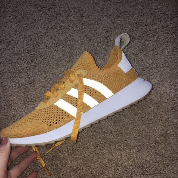 Adidas Prime Knit shoes - Picture 3 of 4